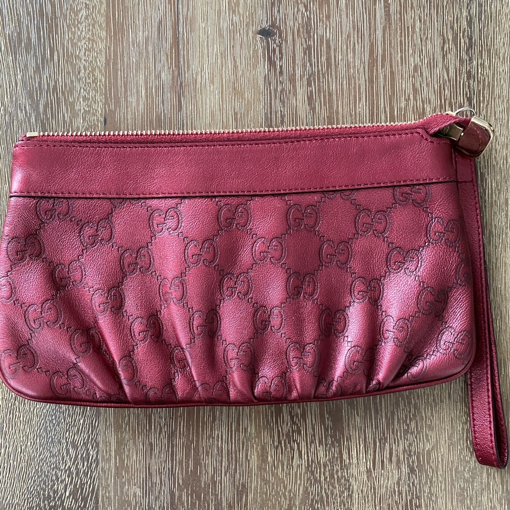 Authentic Gucci wallet wristlet - Picture 3 of 9